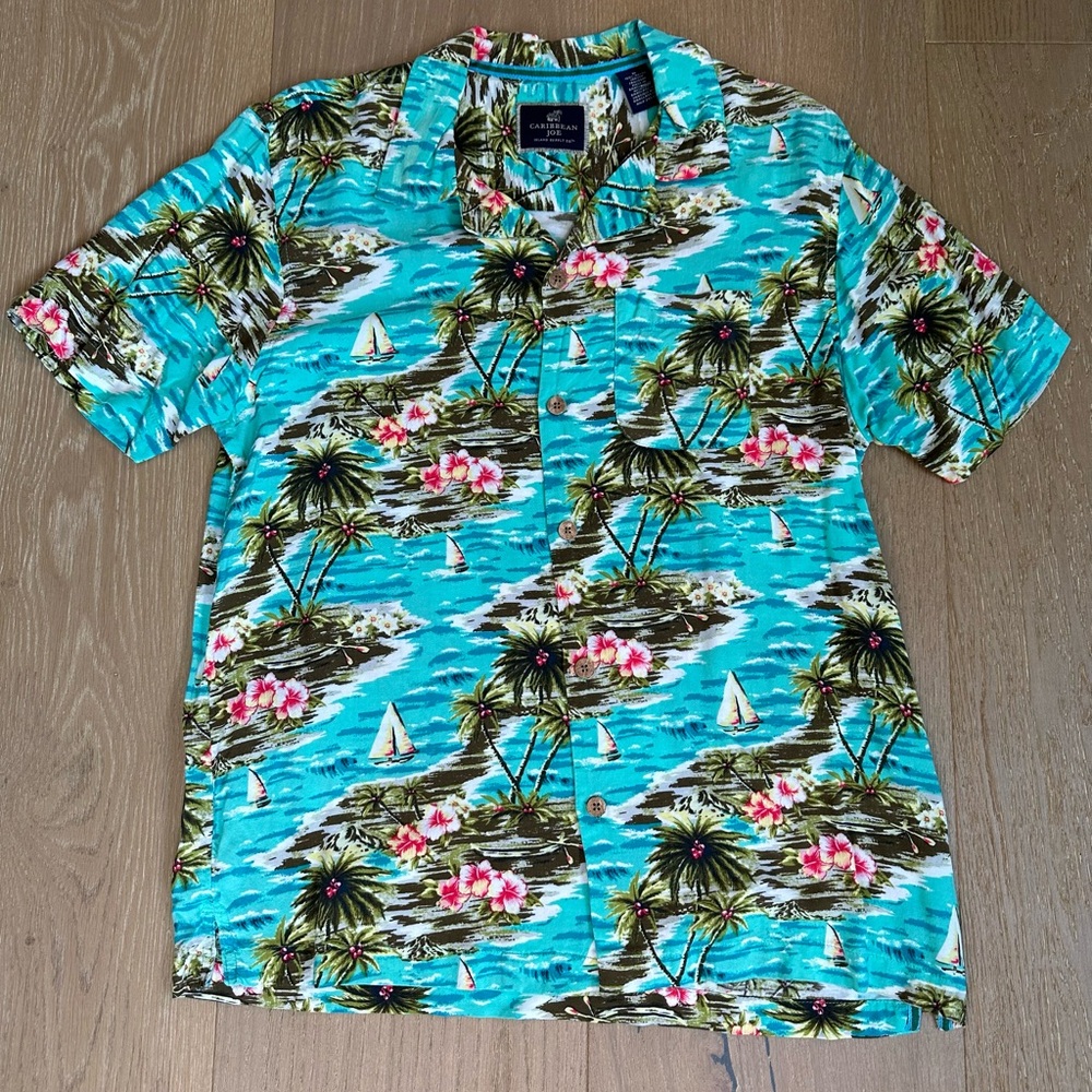 Hawaiian shirt Caribbean Joe size Medium